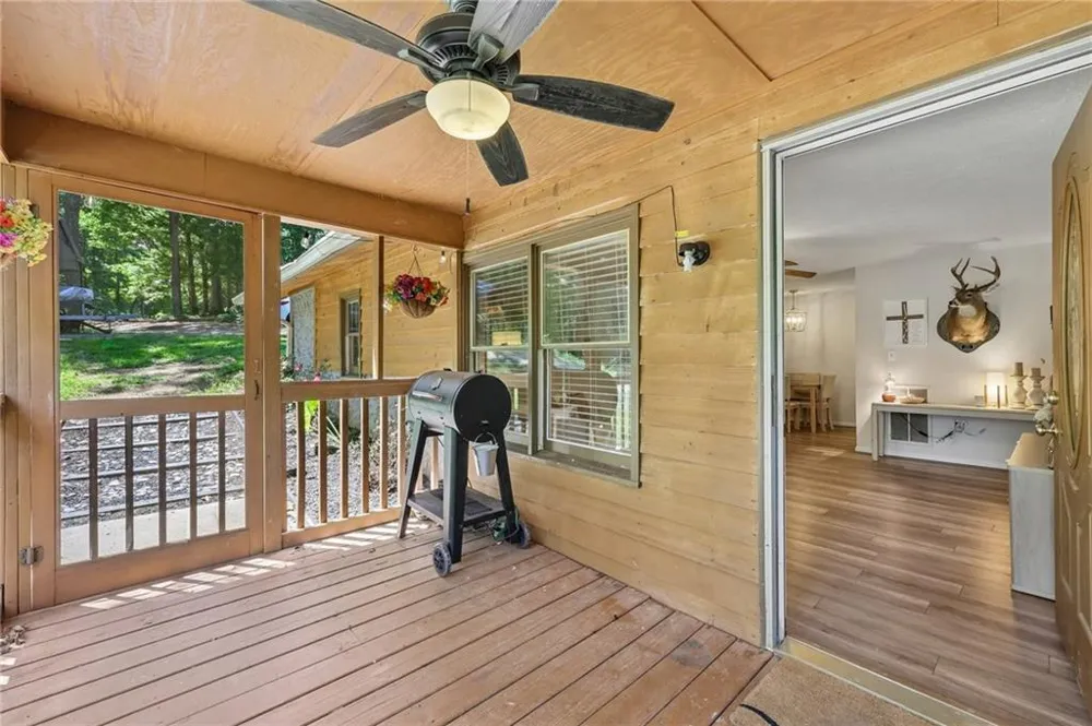 1398 Elliott Family Parkway Dawsonville, GA 30534