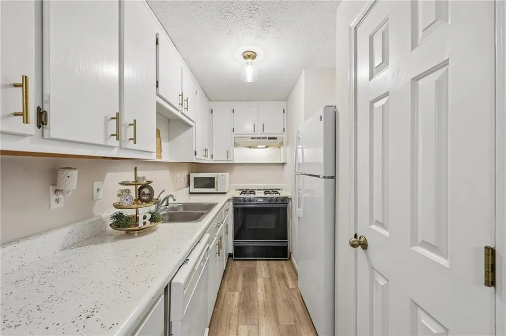 1398 Elliott Family Parkway Dawsonville, GA 30534