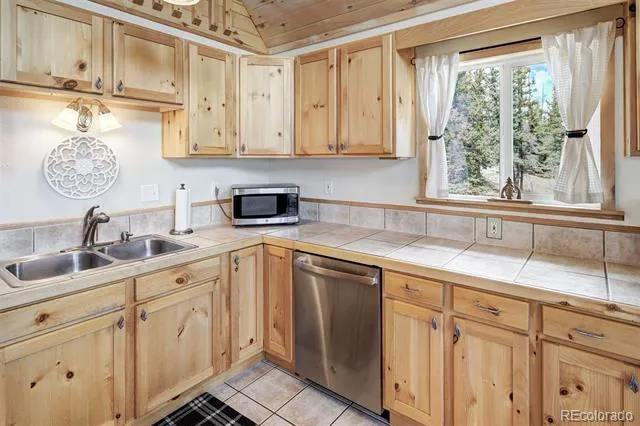 4018 Arrowhead Drive Como, CO 80456