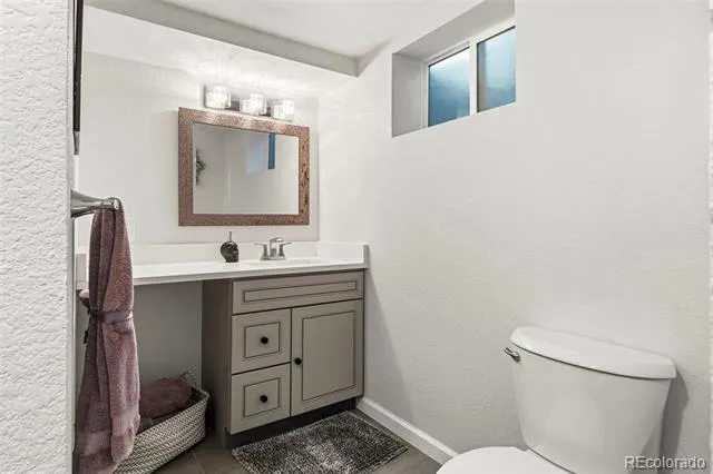 2242 S Meade Street Denver, CO 80219