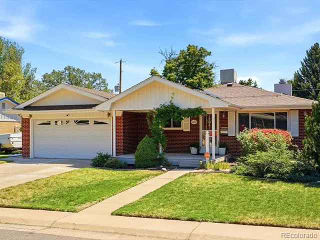 6022 Nelson Street Arvada, CO 80004