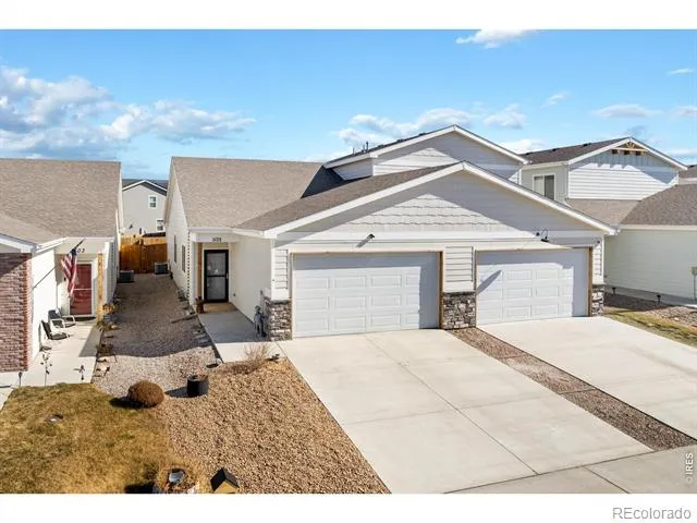 1105 Coyote Lane Wiggins, CO 80654