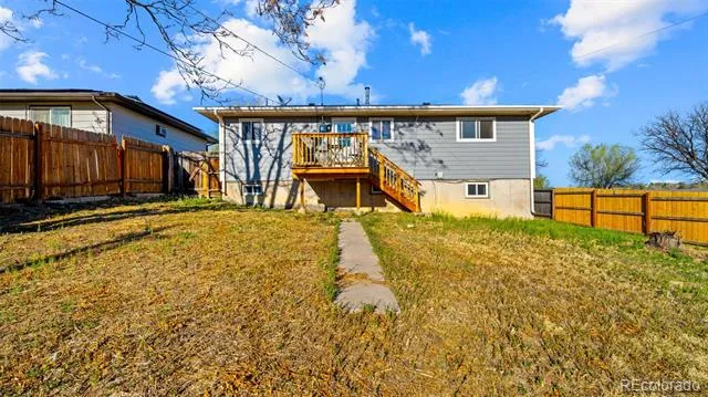 946 Hutchinson Drive Colorado Springs, CO 80910