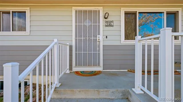 946 Hutchinson Drive Colorado Springs, CO 80910
