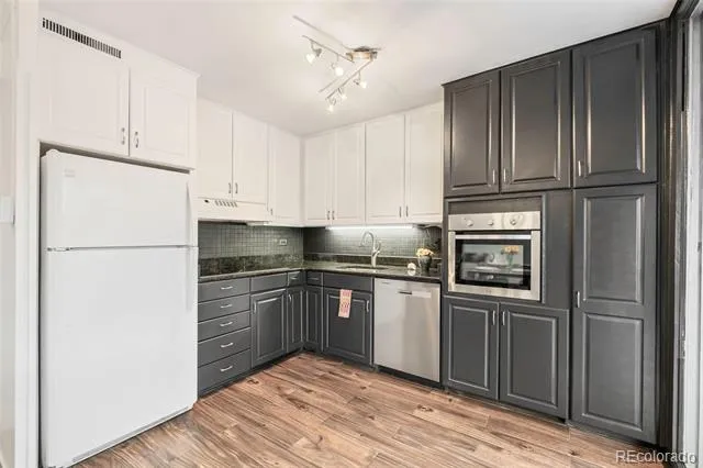 790 Washington Street #210 Denver, CO 80203