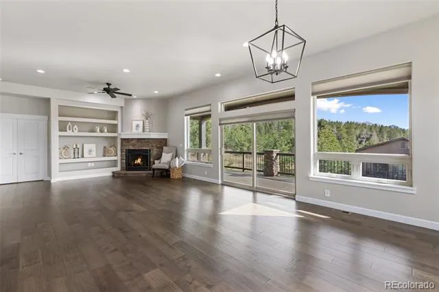 1120 Highlands Woodland Park, CO 80863