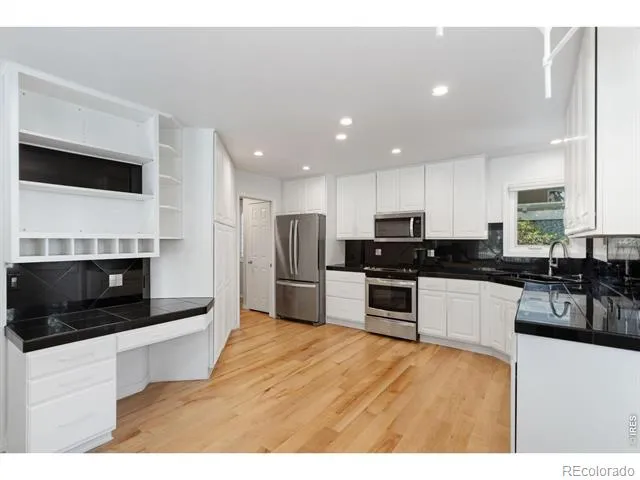 7320 Tamarisk Drive Fort Collins, CO 80528
