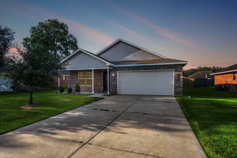 1003 Star Fish Drive Bay City, TX 77414