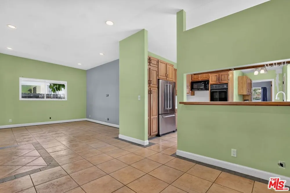 3574 Schaefer Street Culver City, CA 90232