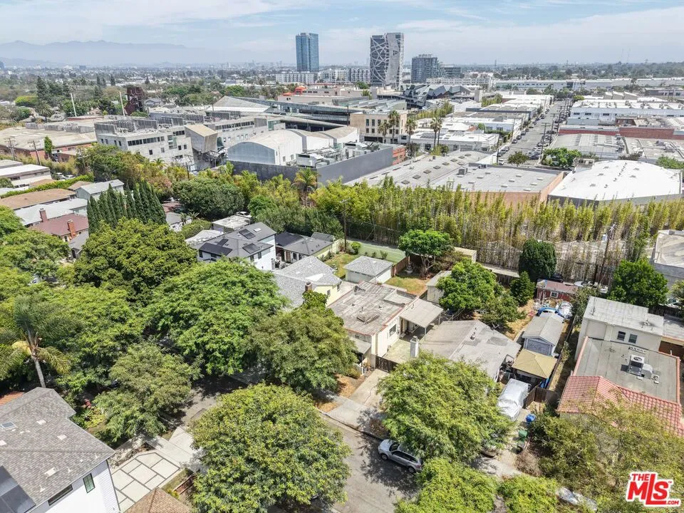 3574 Schaefer Street Culver City, CA 90232