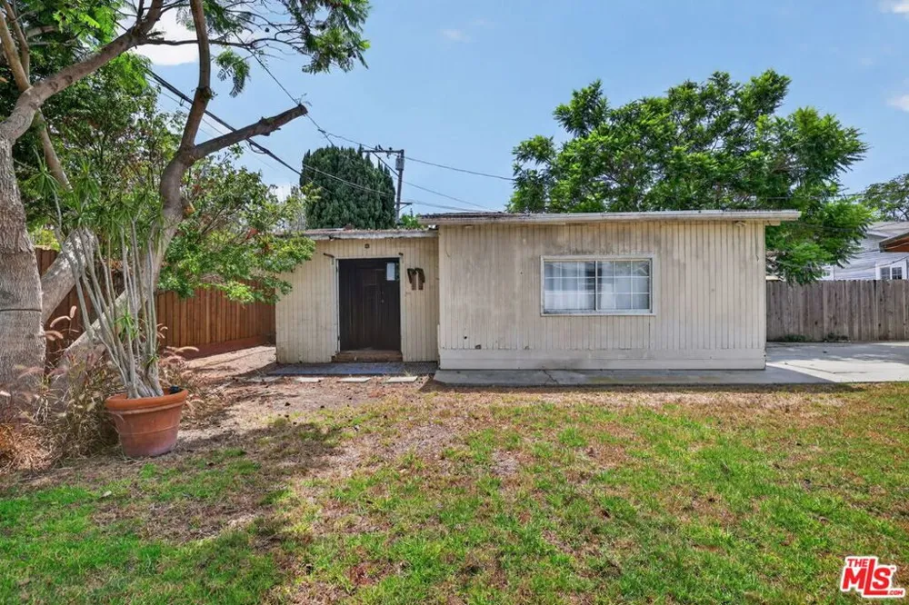 3574 Schaefer Street Culver City, CA 90232
