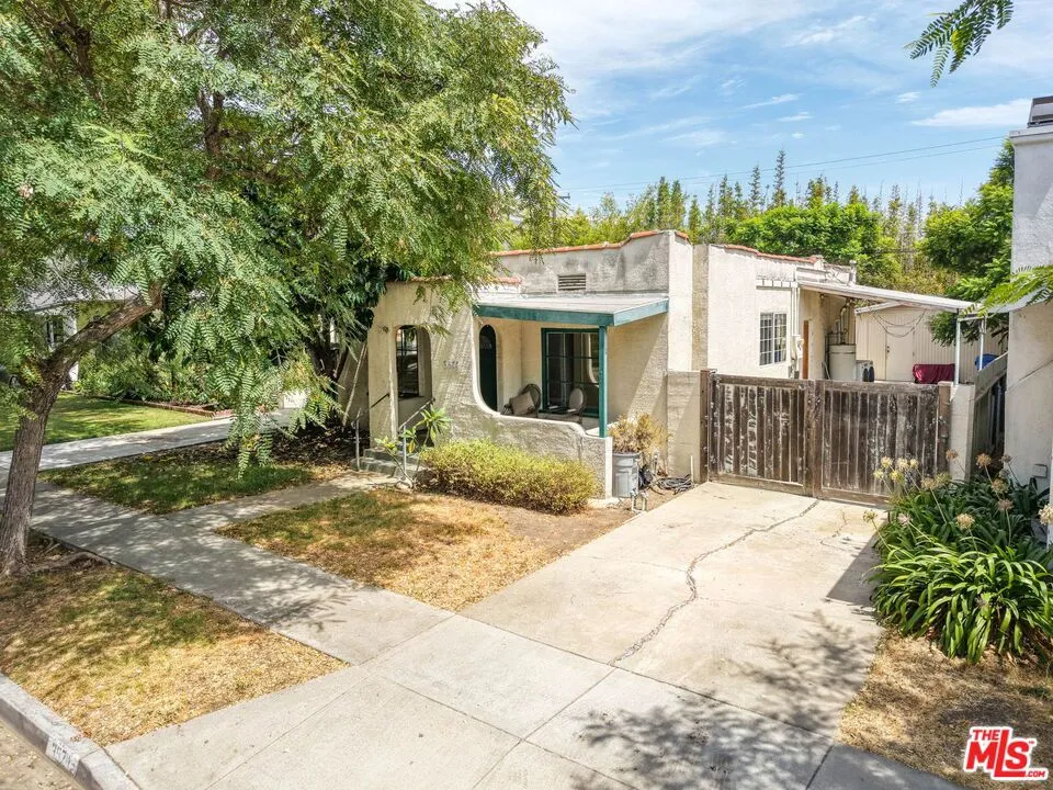 3574 Schaefer Street Culver City, CA 90232