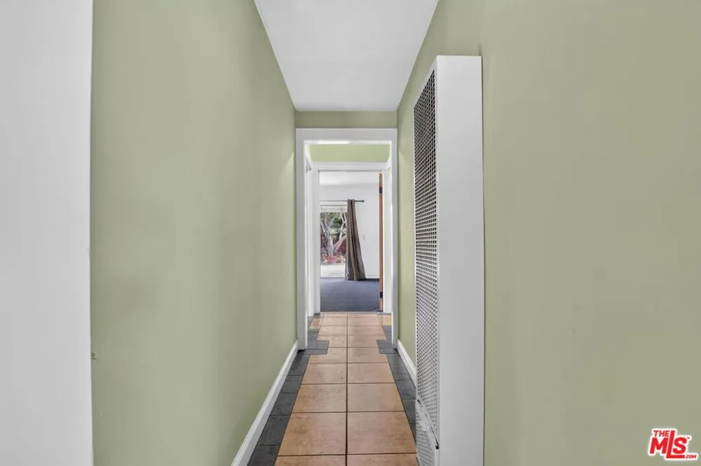 3574 Schaefer Street Culver City, CA 90232