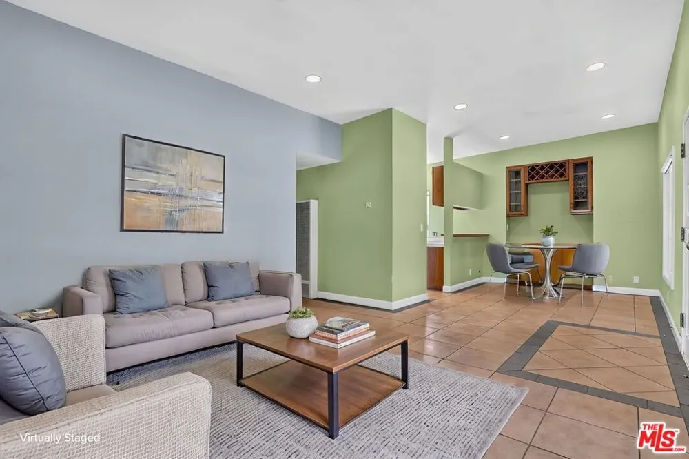 3574 Schaefer Street Culver City, CA 90232