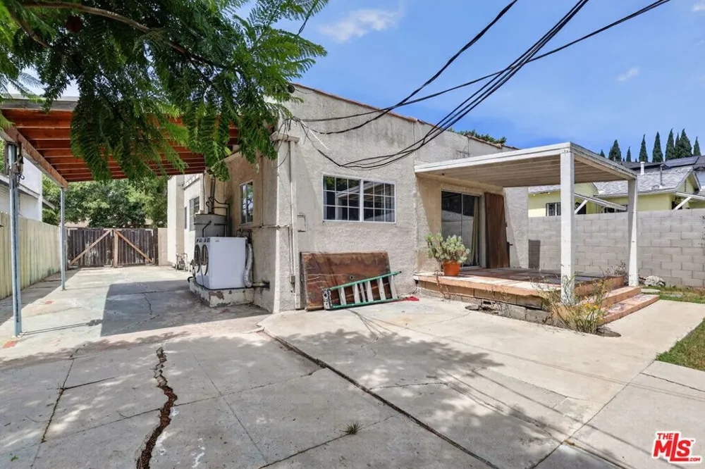 3574 Schaefer Street Culver City, CA 90232