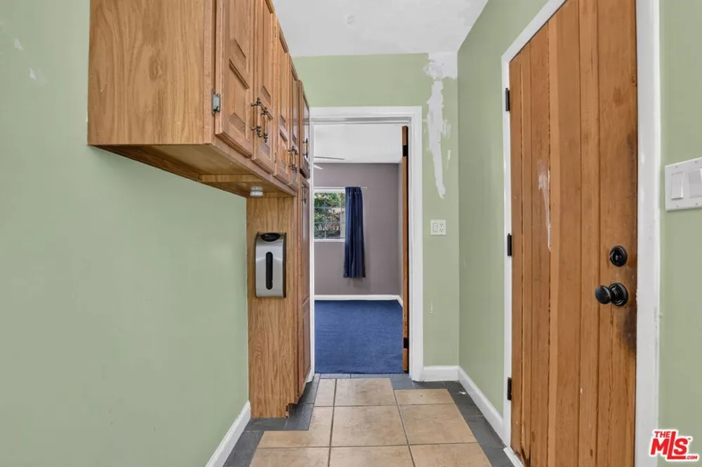 3574 Schaefer Street Culver City, CA 90232