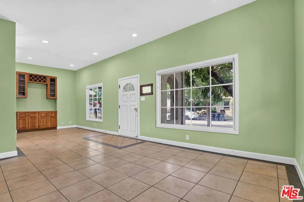 3574 Schaefer Street Culver City, CA 90232
