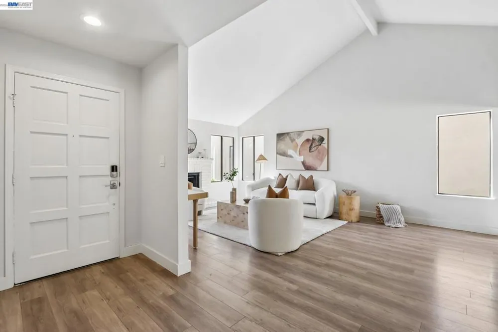 1110 Ironwood Rd Alameda, CA 94502