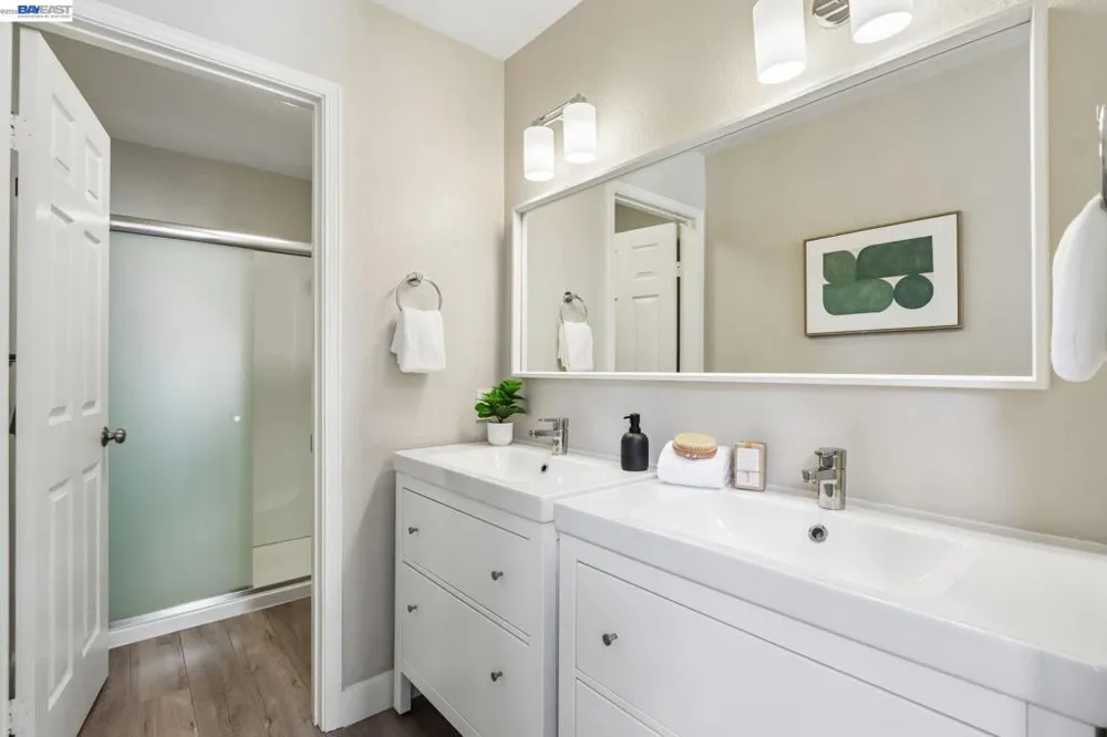 1110 Ironwood Rd Alameda, CA 94502