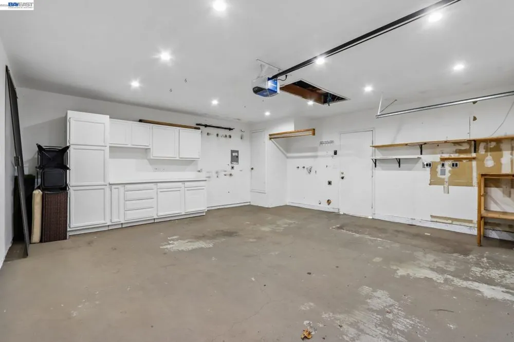 1110 Ironwood Rd Alameda, CA 94502