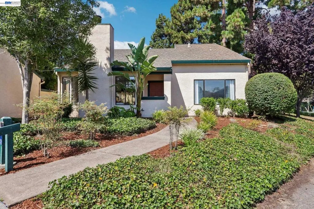 1110 Ironwood Rd Alameda, CA 94502
