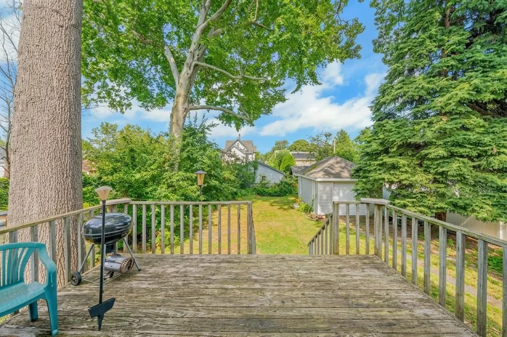42 DONALDSON AVE Rutherford, NJ 07070