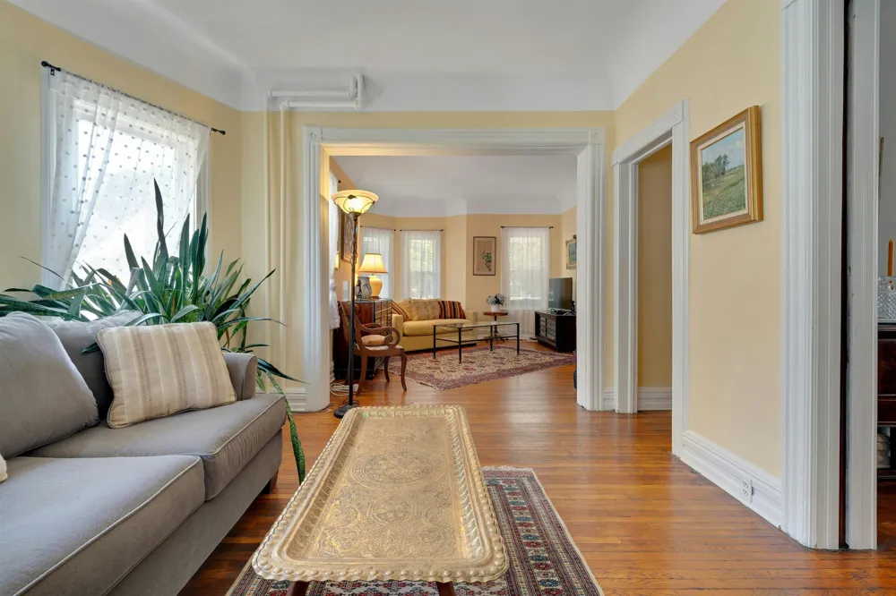 42 DONALDSON AVE Rutherford, NJ 07070