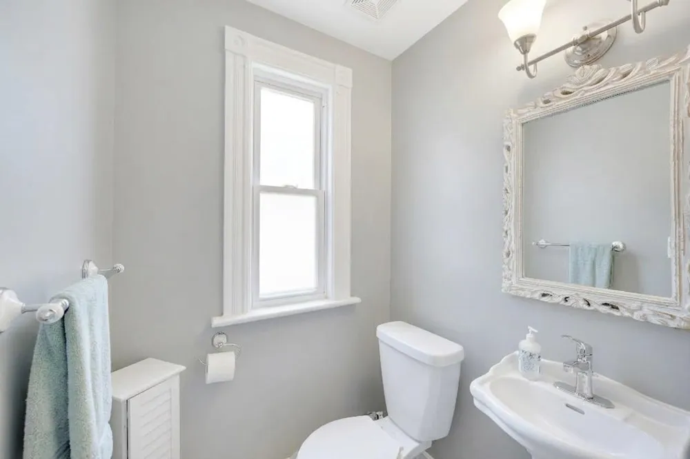 42 DONALDSON AVE Rutherford, NJ 07070