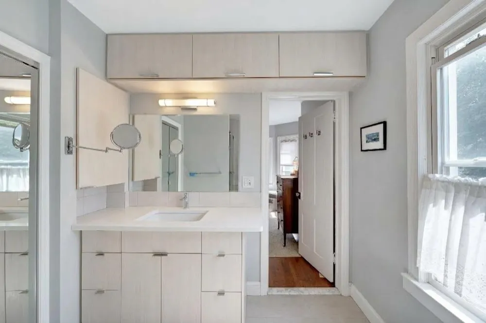 42 DONALDSON AVE Rutherford, NJ 07070