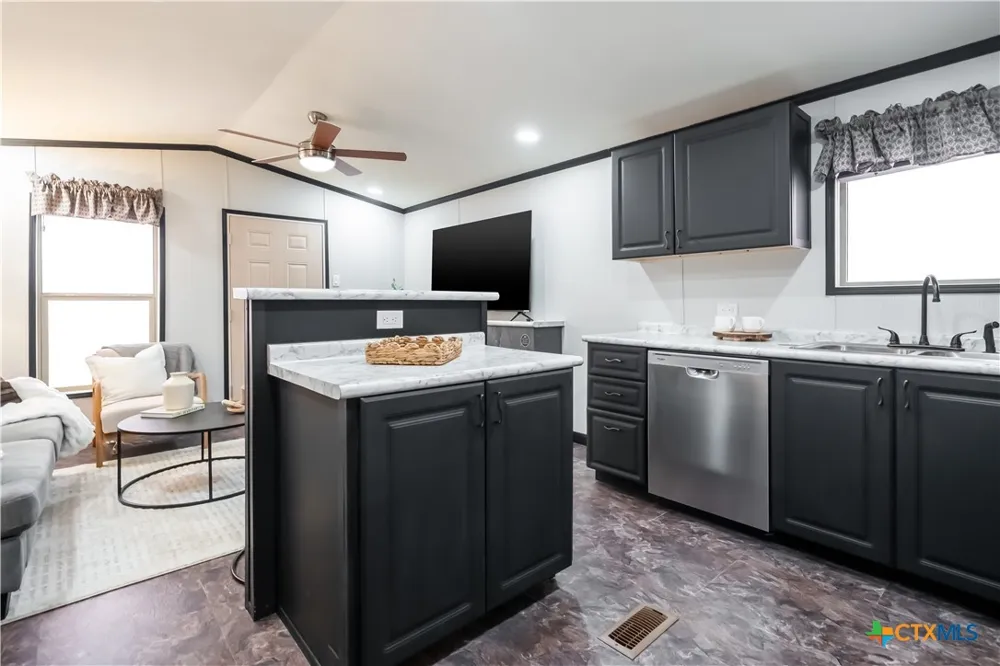 3196 Renee Street #75 Copperas Cove, TX 76522