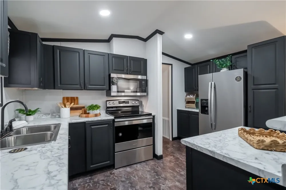 3196 Renee Street #75 Copperas Cove, TX 76522