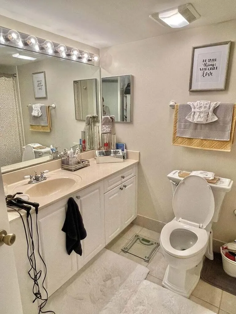 300 CRESTWOOD COURT #309 Royal Palm Beach, FL 33411