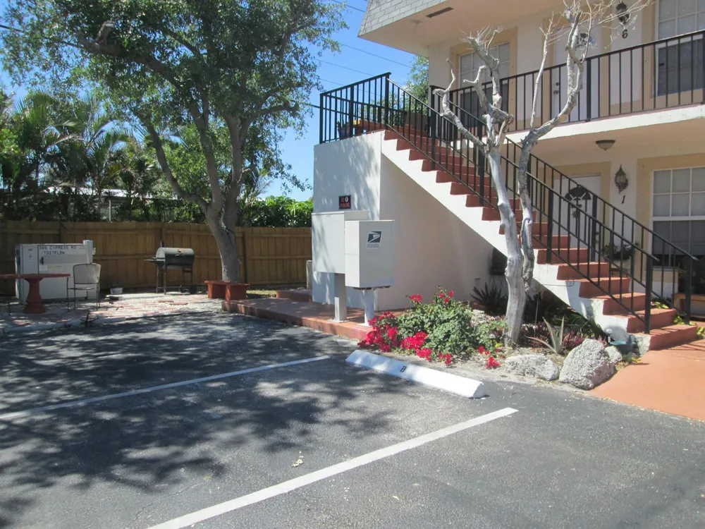 405 Cypress Drive #4 Tequesta, FL 33469