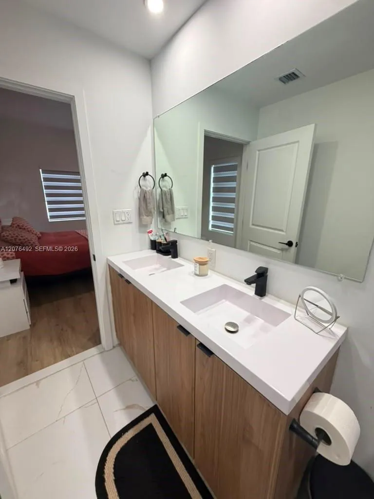 1361 NW 2nd Ter #1361 Florida City, FL 33034