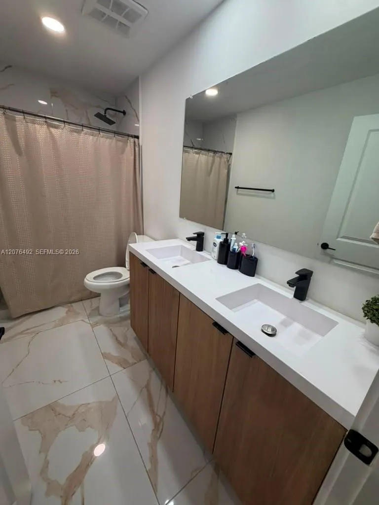 1361 NW 2nd Ter #1361 Florida City, FL 33034