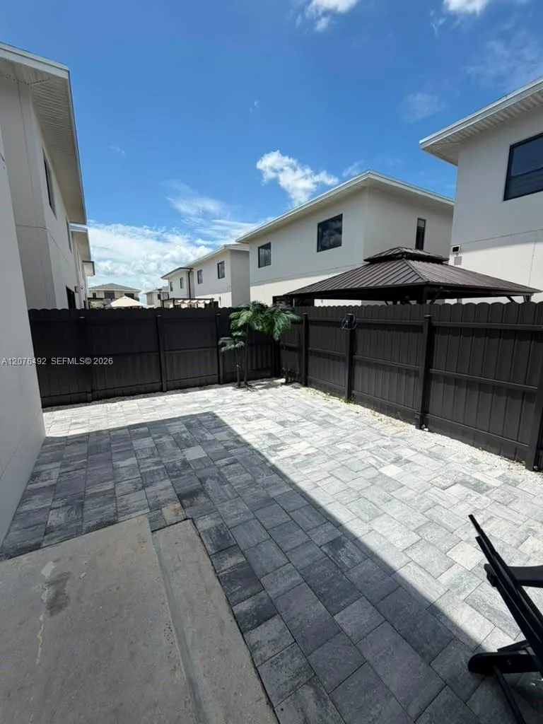 1361 NW 2nd Ter #1361 Florida City, FL 33034