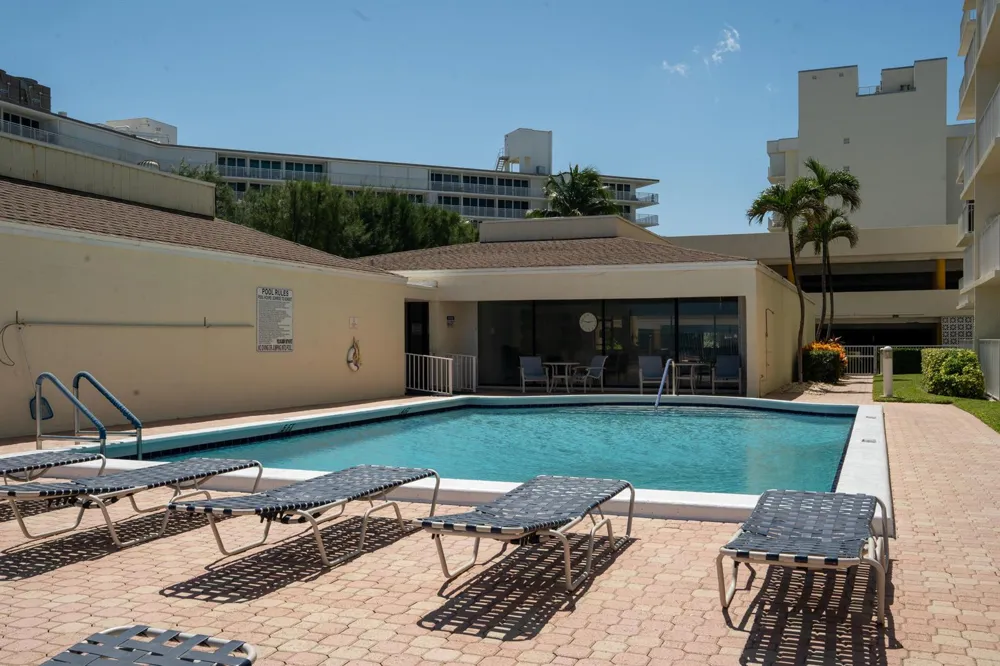 3540 S Ocean Boulevard #Unit 207 South Palm Beach, FL 33480