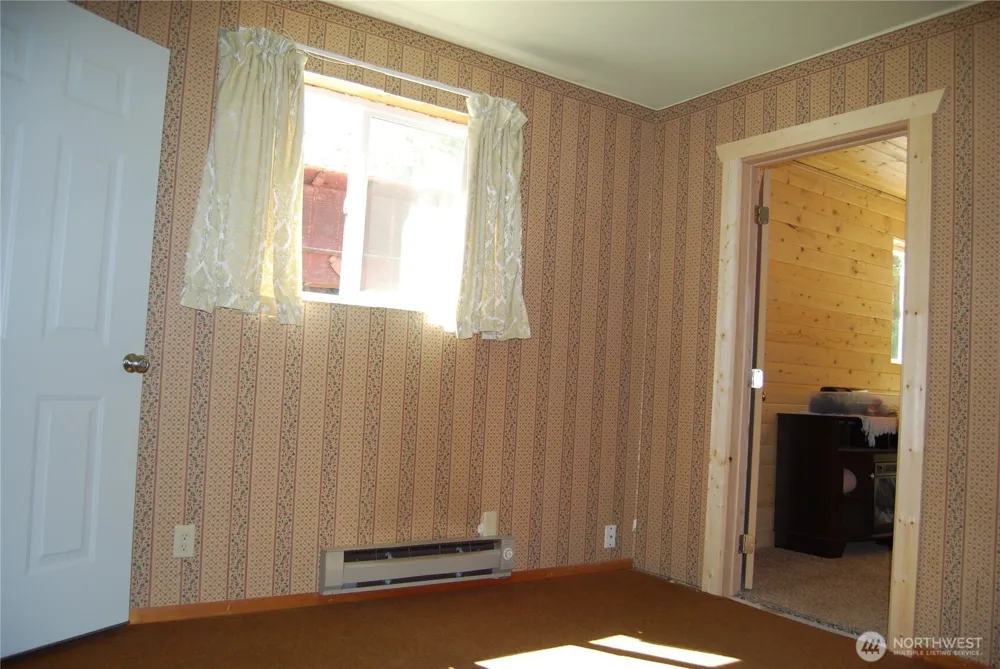 31 Summit Lake Rd Tonasket, WA 98855