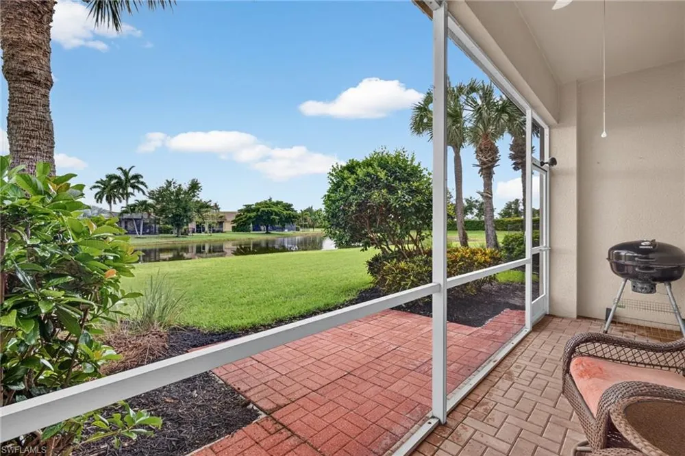 2406 Laurentina Lane Cape Coral, FL 33909