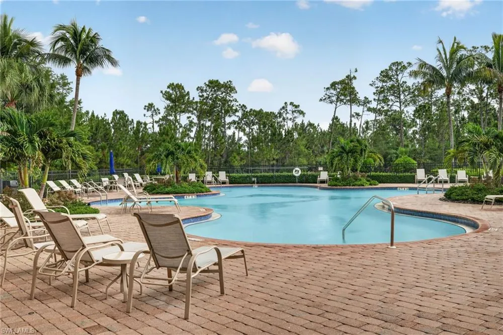 2406 Laurentina Lane Cape Coral, FL 33909