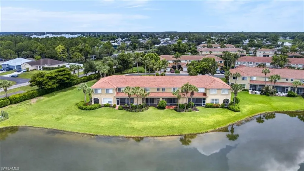 2406 Laurentina Lane Cape Coral, FL 33909
