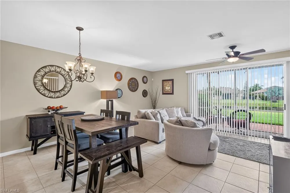 2406 Laurentina Lane Cape Coral, FL 33909