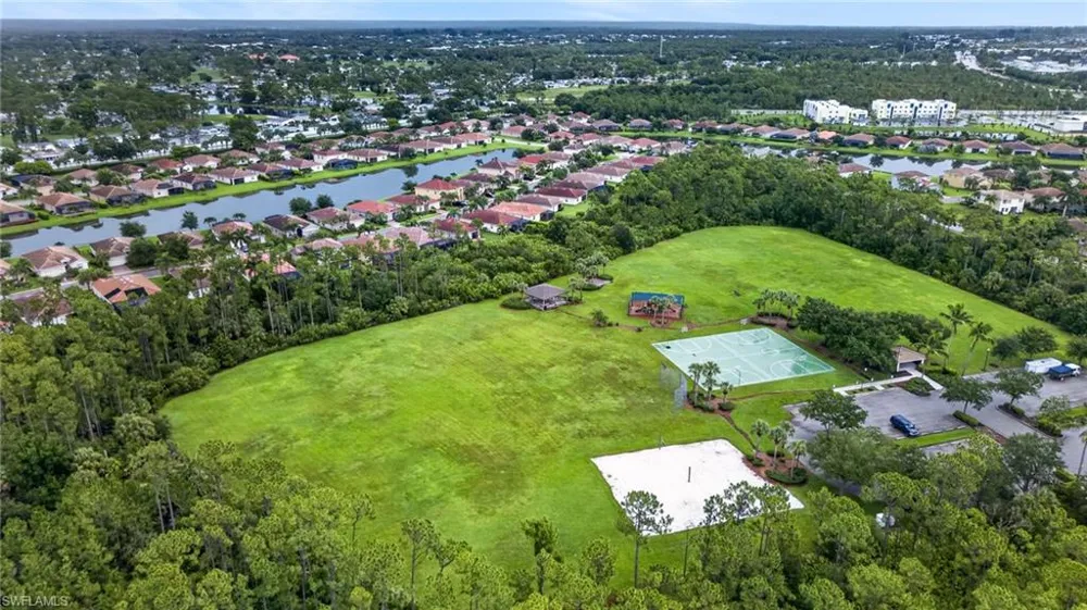 2406 Laurentina Lane Cape Coral, FL 33909
