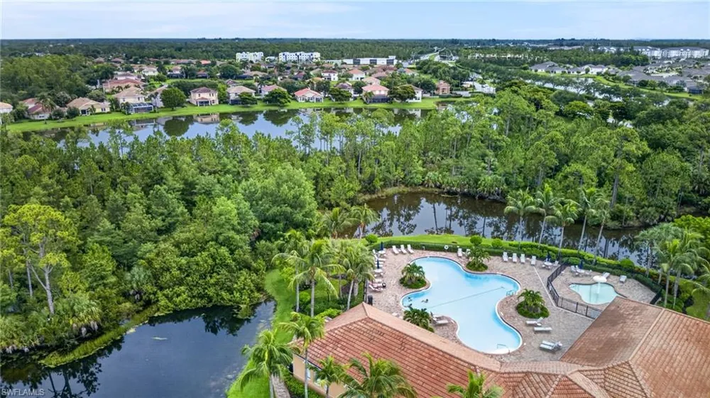 2406 Laurentina Lane Cape Coral, FL 33909