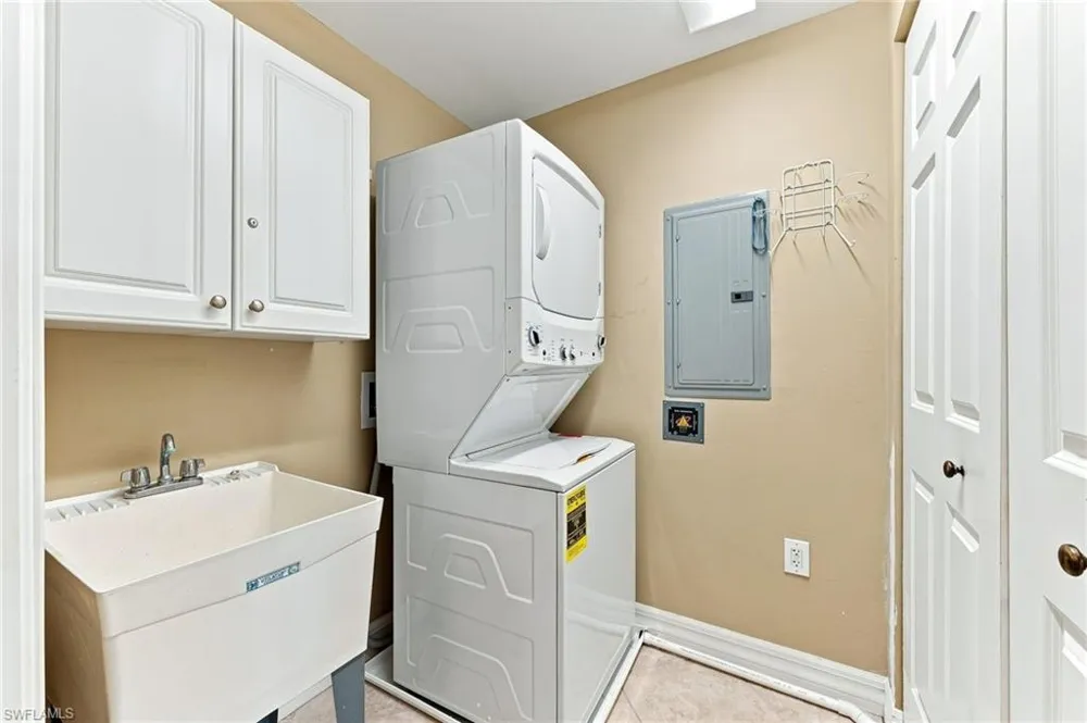 2797 1st Street #1901 Fort Myers, FL 33916