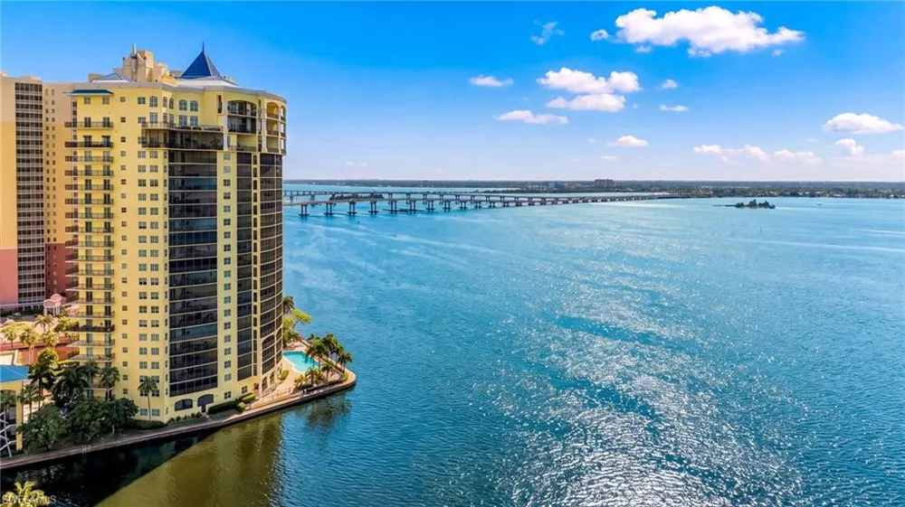 2797 1st Street #1901 Fort Myers, FL 33916
