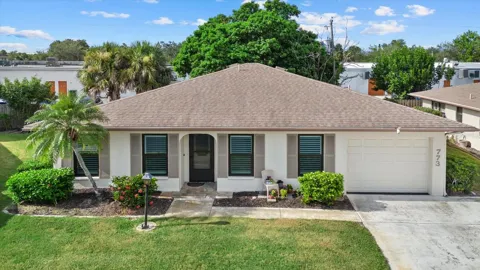 773 VIVIENDA SOUTH COURT #8