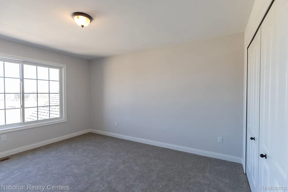 5544 Morgan Lake Drive Independence Charter Township, MI 48348