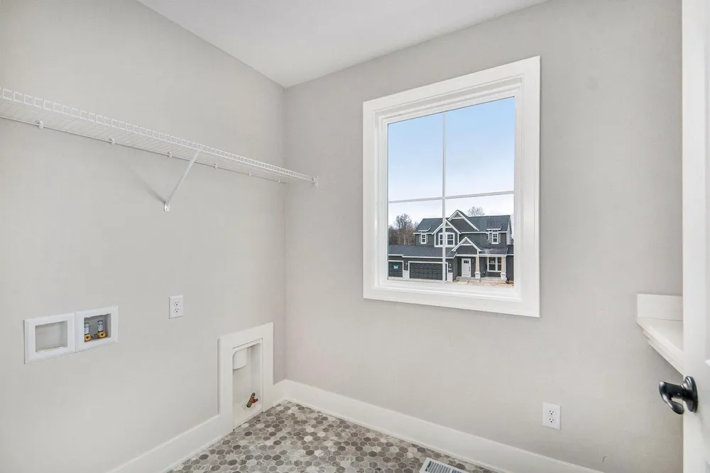 10892 Verdant Drive Allendale Charter Township, MI 49401