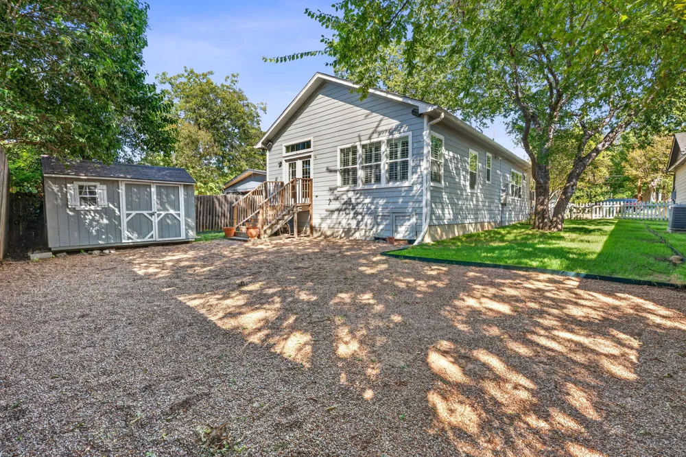 1710 Wethersfield Road Austin, TX 78703